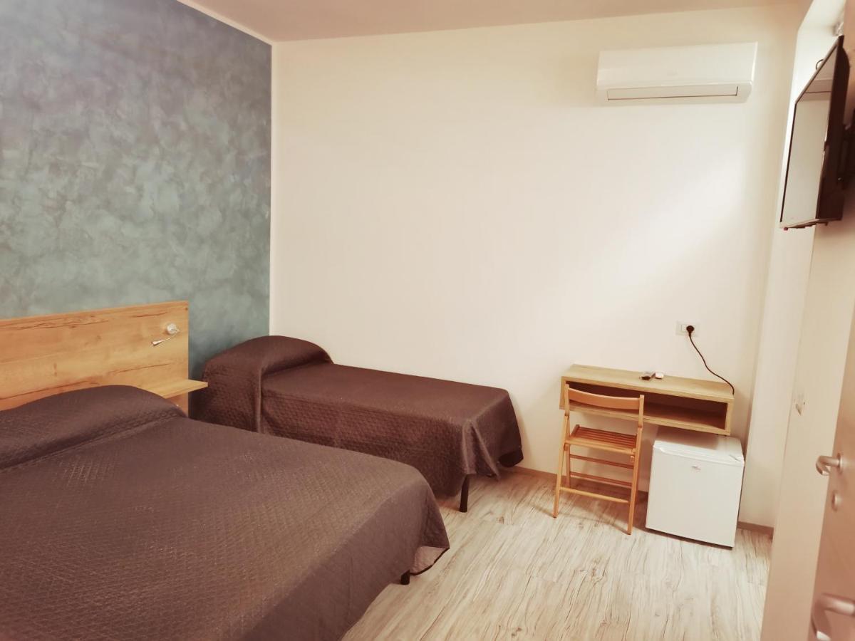 Via Alessandria ラーカレ 部屋 写真
